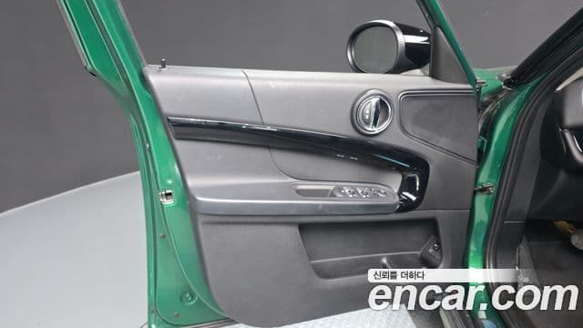Mini Cooper Countryman 2023 — Photo 37/37