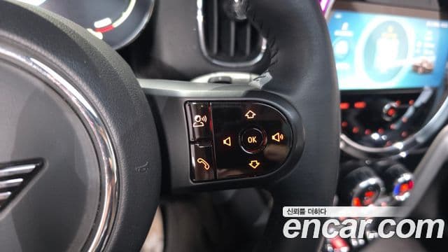 Mini Cooper Countryman 2023 — Photo 36/37