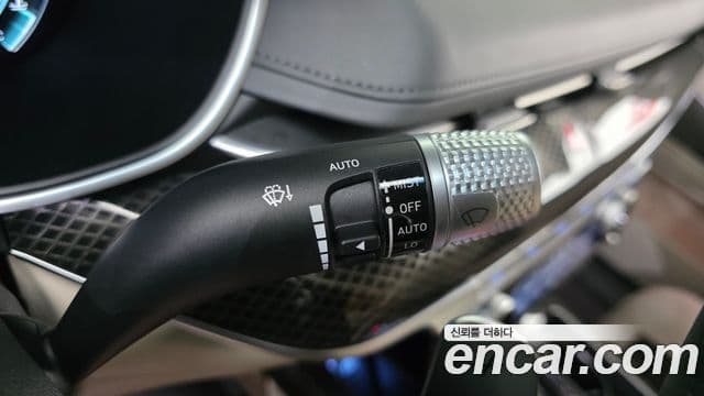 Genesis G80 2023 — Şəkil 25/35