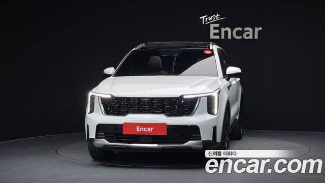Kia Sorento 2023 — Фото 2/20