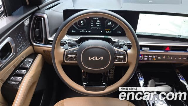 Kia Sorento 2023 — Фото 13/20