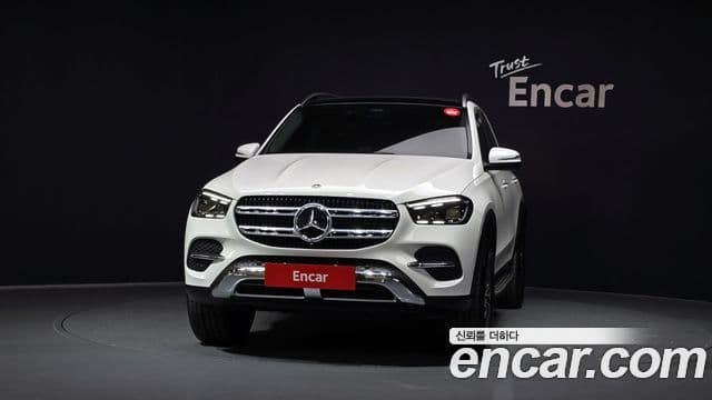 Mercedes-Benz GLE-Class 2026 — Фото 3/20