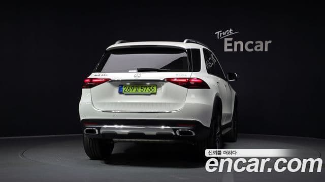 Mercedes-Benz GLE-Class 2026 — Фото 4/20