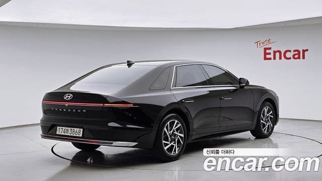 Hyundai Grandeur 2023 — Şəkil 2/20