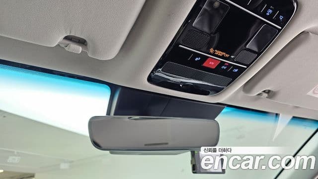Hyundai Grandeur 2023 — Şəkil 18/20