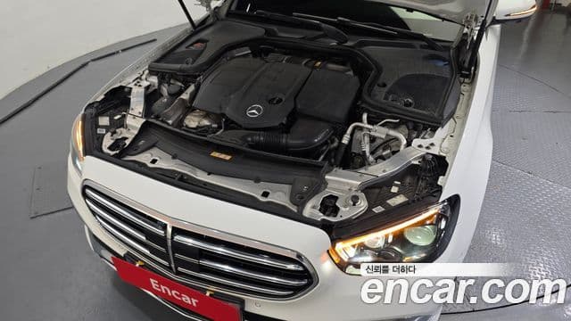 Mercedes-Benz E-Class 2021 — Şəkil 6/20