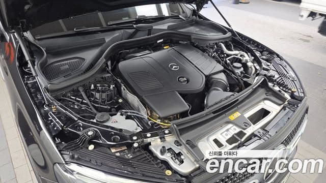 Mercedes-Benz GLC-Class 2025 — ფოტო 6/20