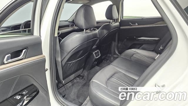 Kia K5 2020 — Şəkil 12/20