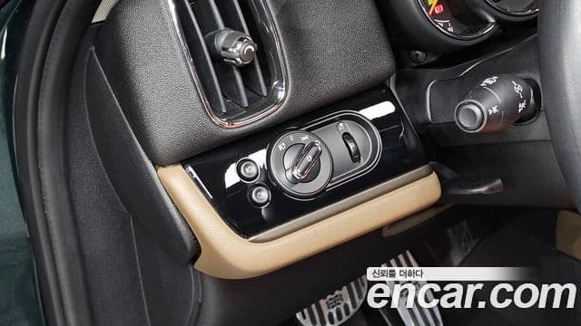 Mini Cooper Countryman 2019 — Şəkil 16/20