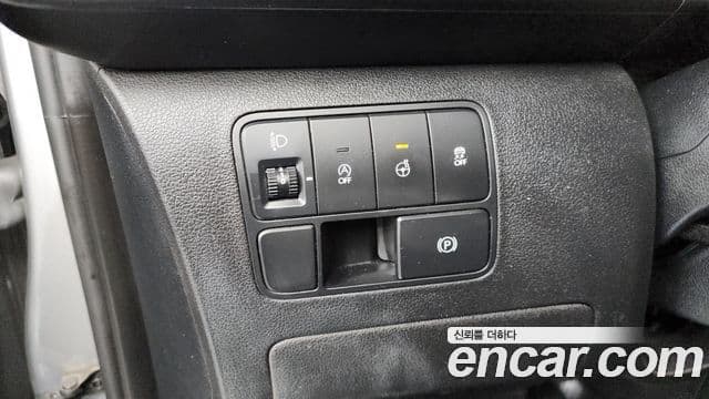 Hyundai Staria 2022 — Şəkil 2/31