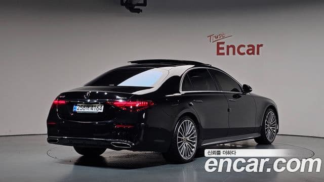 Mercedes-Benz S-Class 2023 — ფოტო 2/20