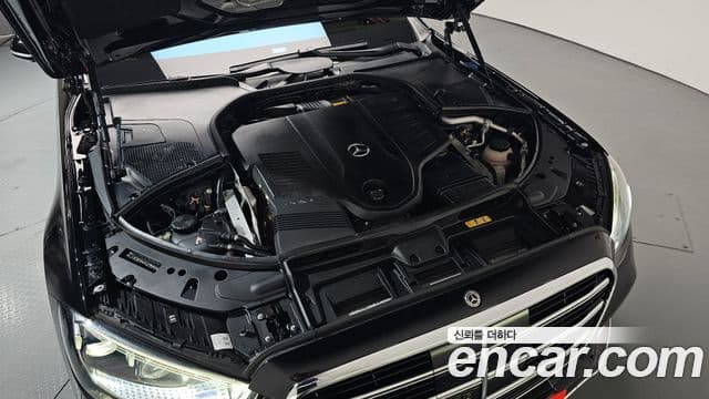 Mercedes-Benz S-Class 2023 — ფოტო 6/20