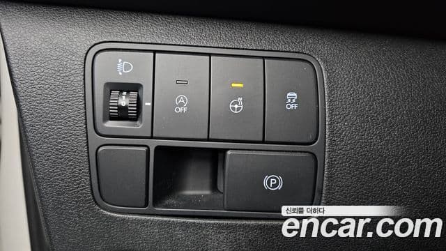Hyundai Staria 2021 — Фото 13/20