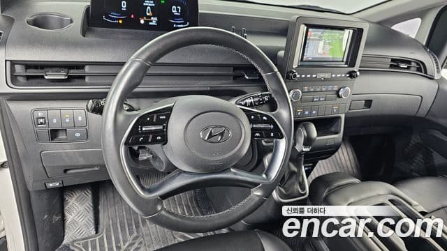 Hyundai Staria 2021 — Фото 15/20