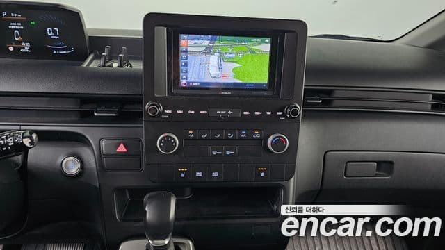Hyundai Staria 2021 — Фото 16/20