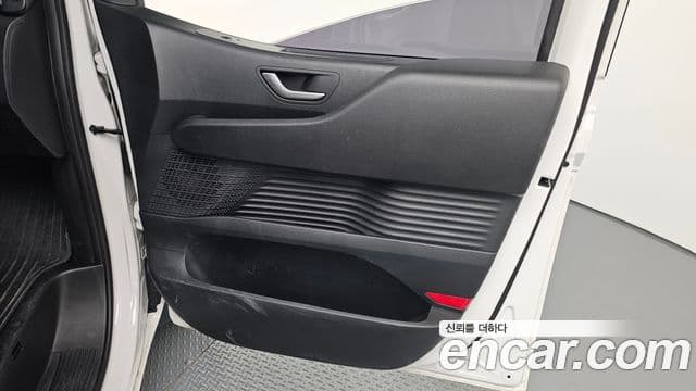 Hyundai Staria 2021 — Şəkil 3/30