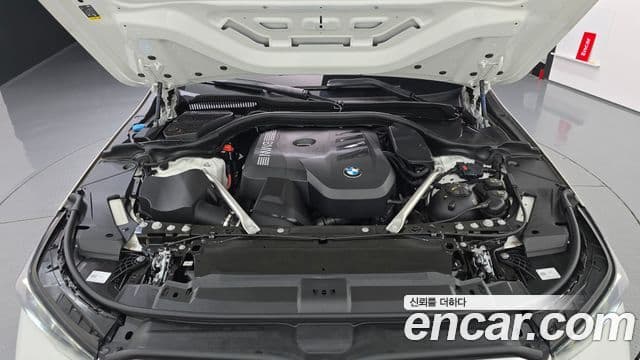BMW 5 Series 2025 — ფოტო 6/20