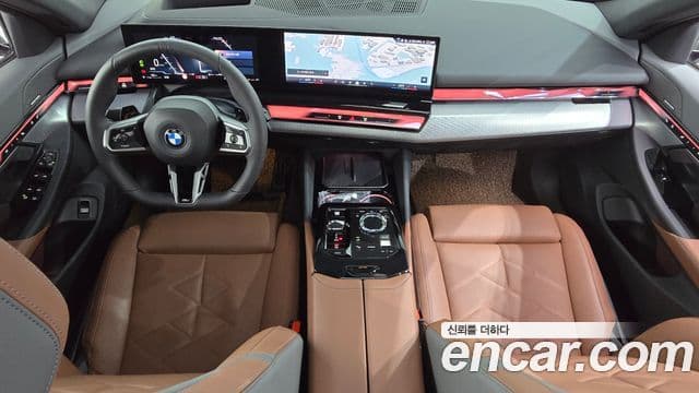 BMW 5 Series 2025 — ფოტო 7/20