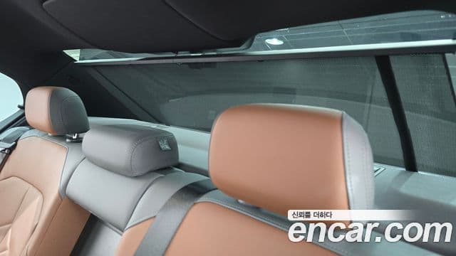 BMW 5 Series 2025 — ფოტო 18/20