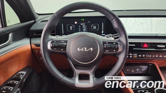 Kia K5 2025 — ფოტო 12/20