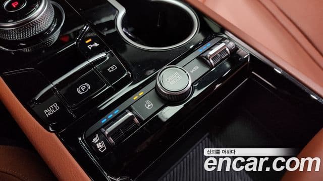 Kia K5 2025 — ფოტო 15/20