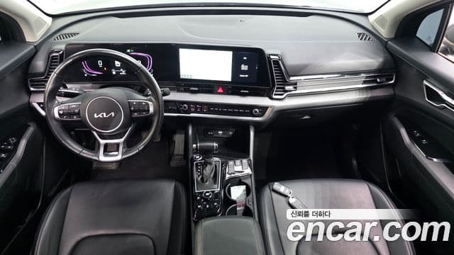 Kia Sportage 2023 — ფოტო 7/20