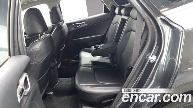 Kia Sportage 2023 — ფოტო 12/20