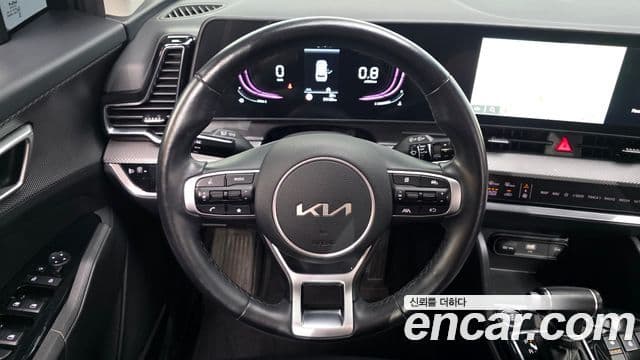 Kia Sportage 2023 — ფოტო 15/20