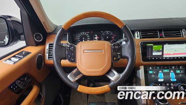 Land Rover Range Rover 2018 — Şəkil 12/20