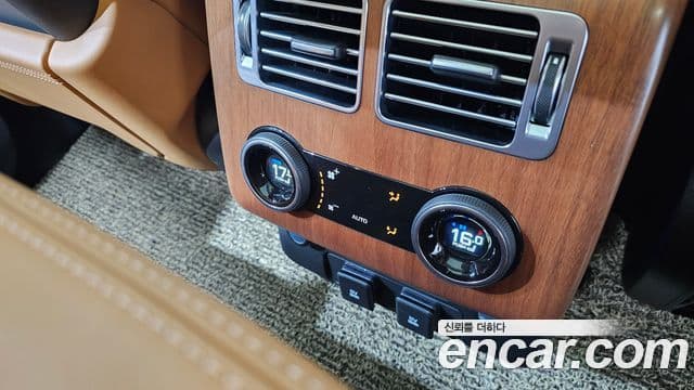 Land Rover Range Rover 2018 — Şəkil 18/20