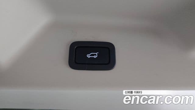 Land Rover Range Rover 2018 — фото 20 из 20