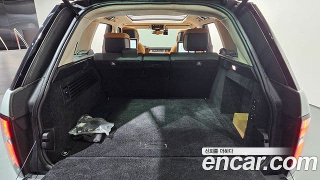 Land Rover Range Rover 2018 — Photo 9/31