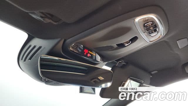 Volvo S90 2021 — Photo 3/36