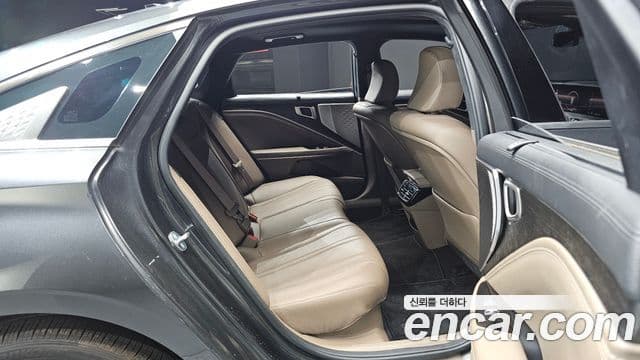Kia K8 2023 — Şəkil 11/20