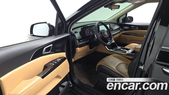 Kia Carnival 2022 — Фото 10/20