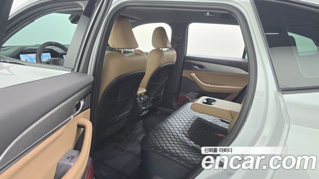 Renault Samsung Grand Koleos 2024 — ფოტო 3/32
