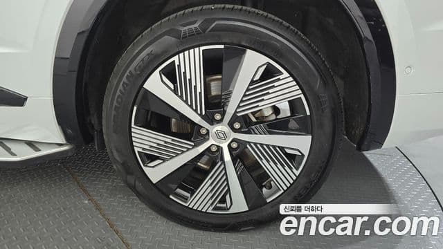 Renault Samsung Grand Koleos 2024 — ფოტო 16/32