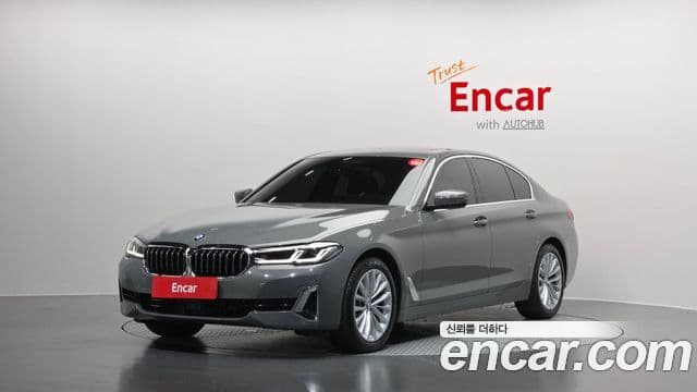 BMW 5 Series 2021 — ფოტო 1/20