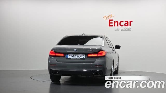 BMW 5 Series 2021 — ფოტო 4/20