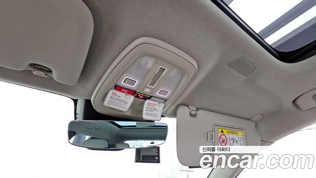 Volvo XC40 2025 — Şəkil 17/20