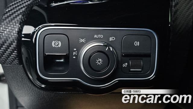 Mercedes-Benz A-Class 2020 — фото 14 из 20