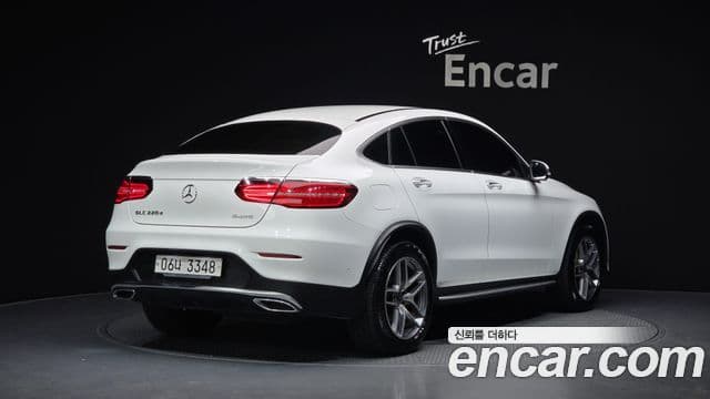 Mercedes-Benz GLC-Class 2018 — Фото 2/20