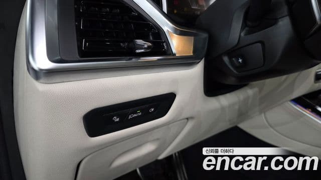 BMW X5 2025 — Photo 20/39