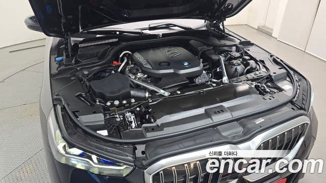 BMW 5 Series 2025 — Şəkil 6/20
