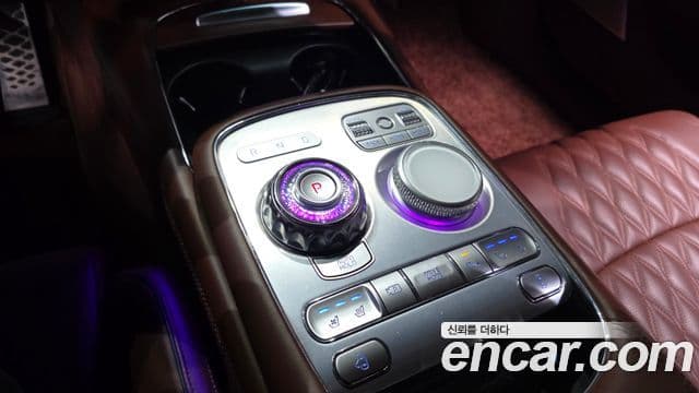 Genesis G90 2023 — ფოტო 9/20