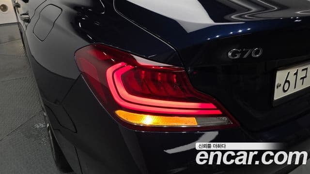 Genesis G70 2019 — Photo 34/39
