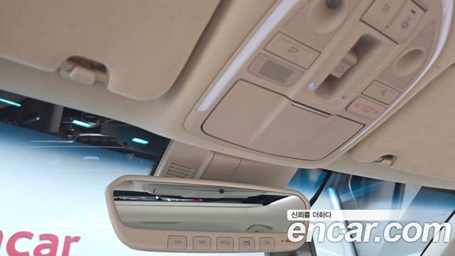 Genesis G70 2019 — Photo 18/39
