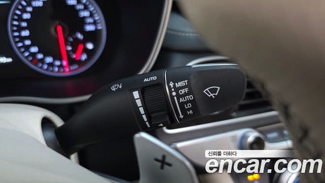 Genesis G70 2019 — Photo 31/39
