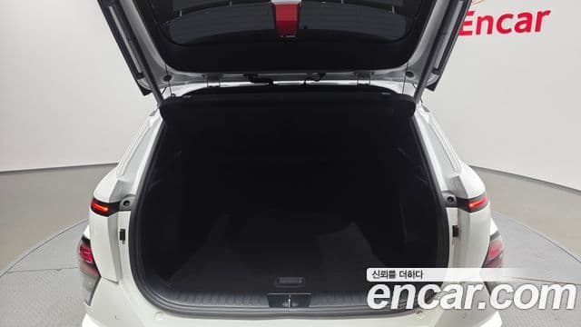 Hyundai Kona Hybrid 2023 — Şəkil 37/38