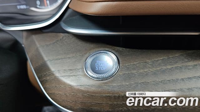 Genesis G80 2021 — Photo 23/33